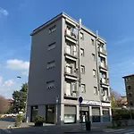 Don't Think Twice - First Floor Pero